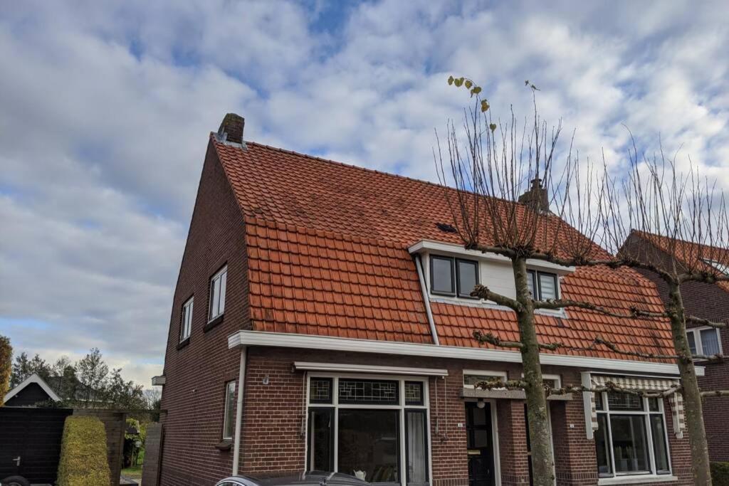 CRASH'NSTAY - Julianalaan Sprang Bagian luar foto